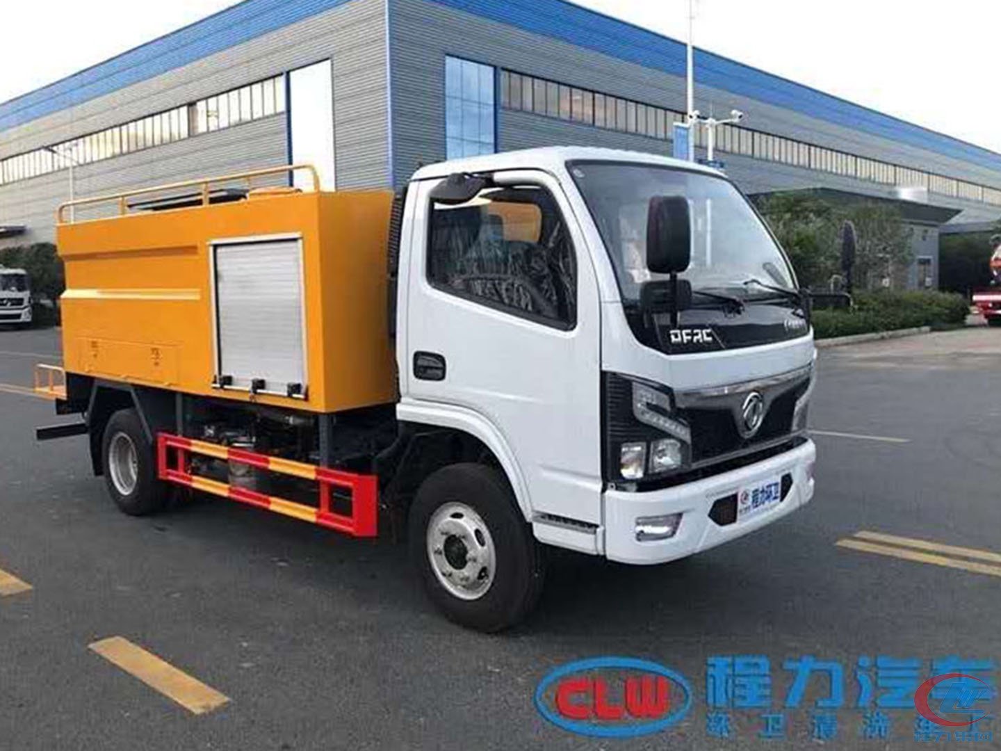 東風(fēng)福瑞卡藍(lán)牌高壓清洗車(chē)