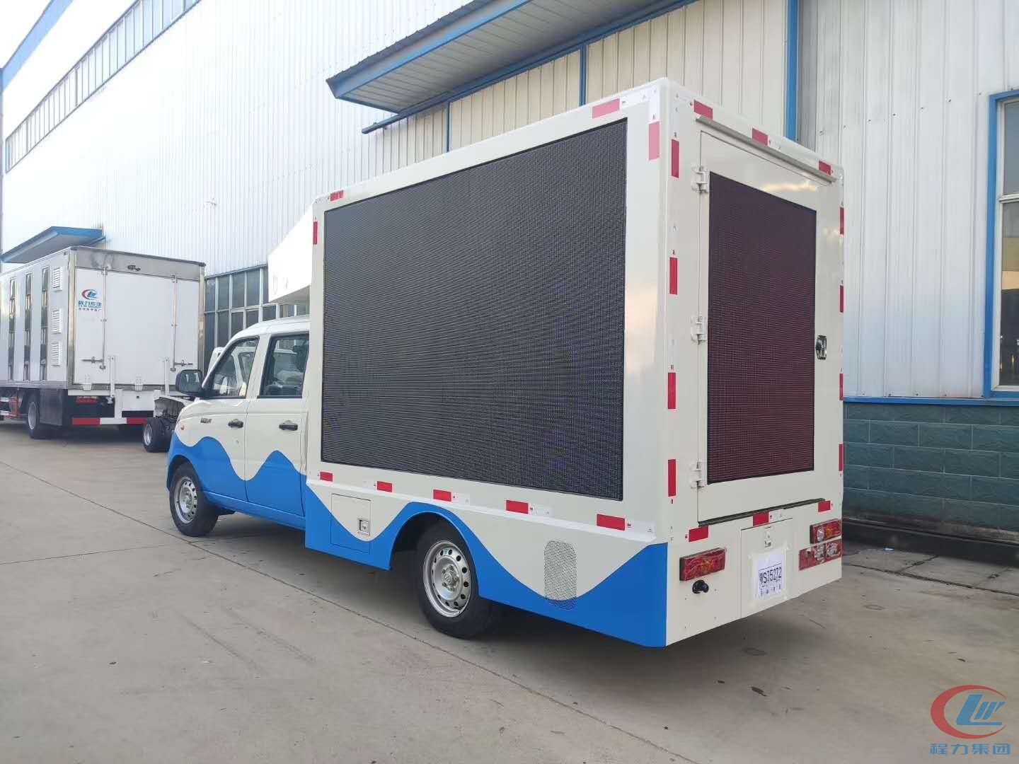 國(guó)六福田祥菱V1雙排座宣傳車圖片