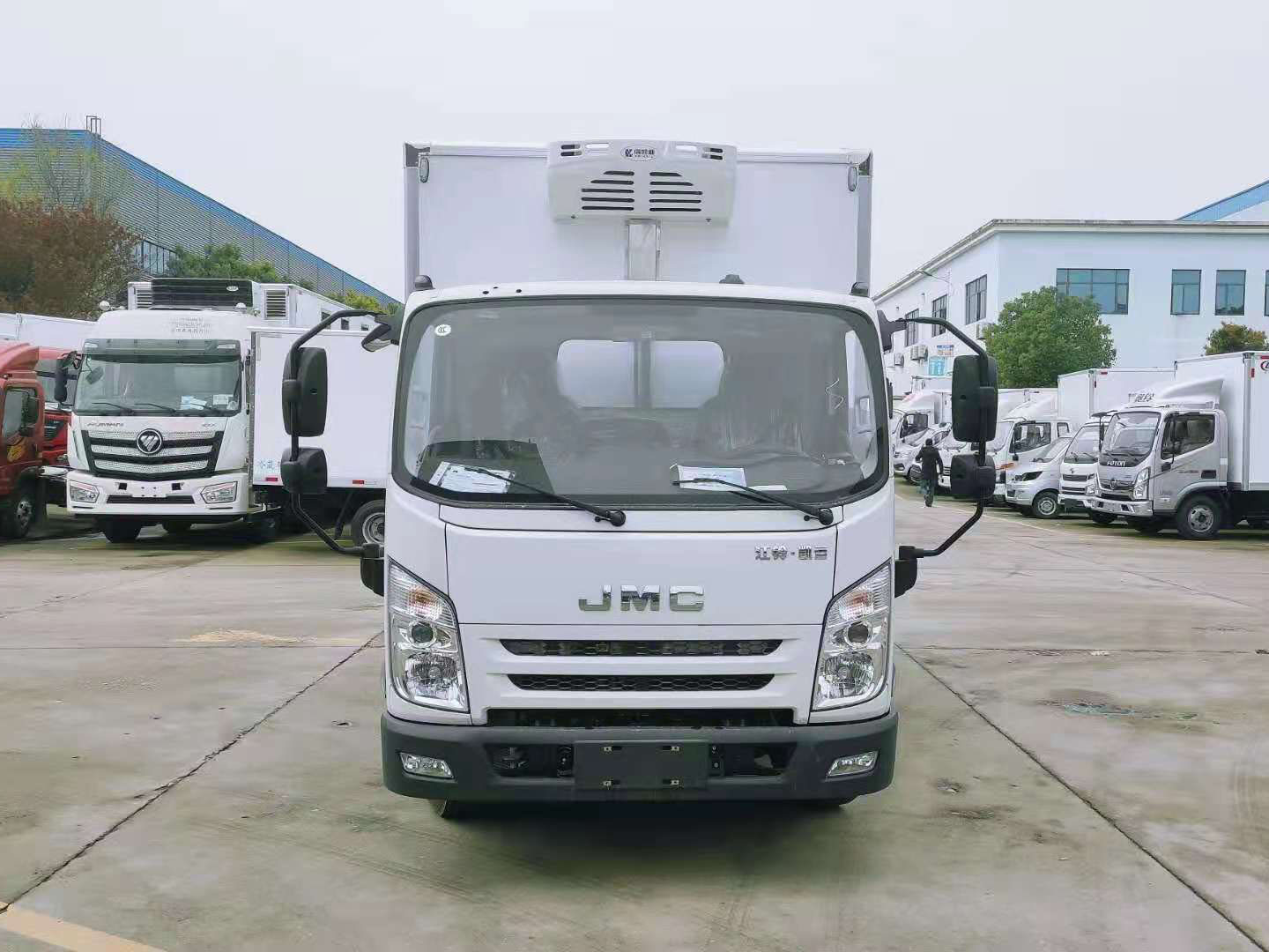 國六江鈴凱運(yùn)冷藏車