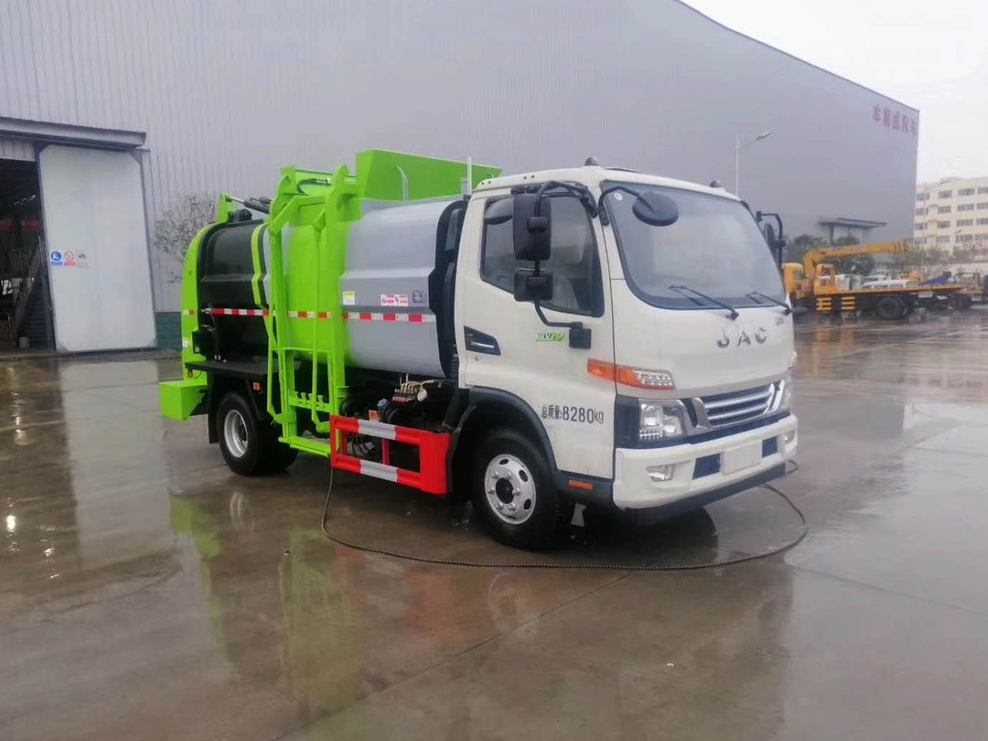 國(guó)六江淮駿鈴5方餐廚垃圾車