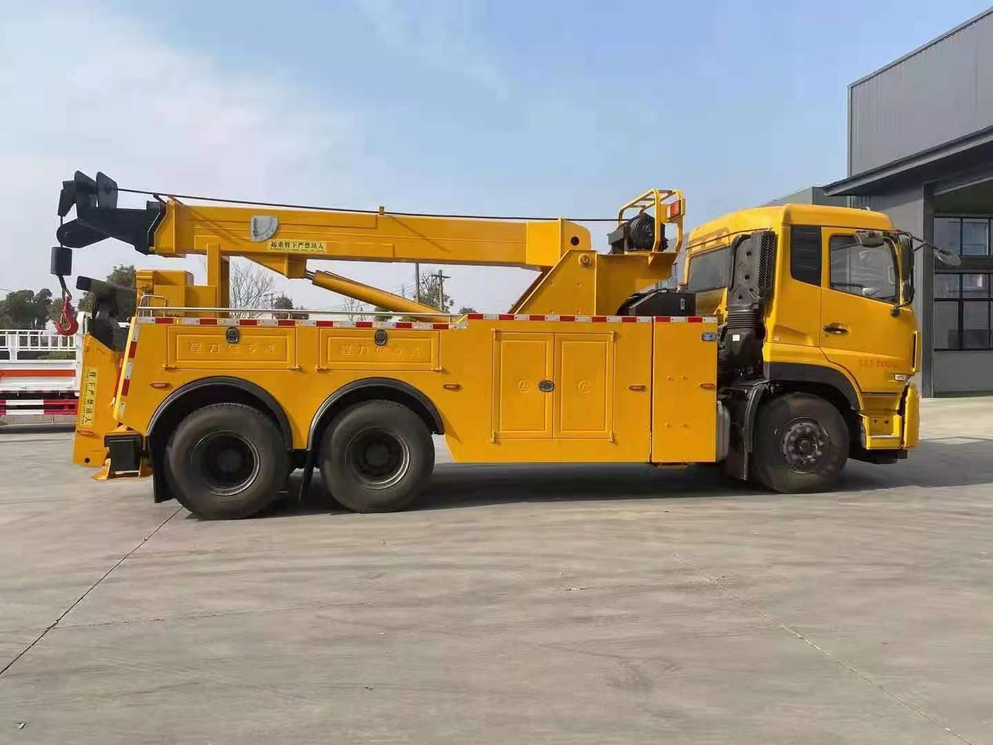 國(guó)六東風(fēng)天龍后雙橋拖吊分離清障車