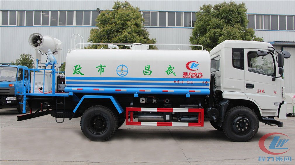 灑水車(chē)