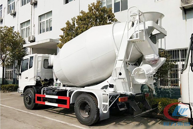 東風(fēng)嘉運(yùn)6方混凝土攪拌車側(cè)面圖