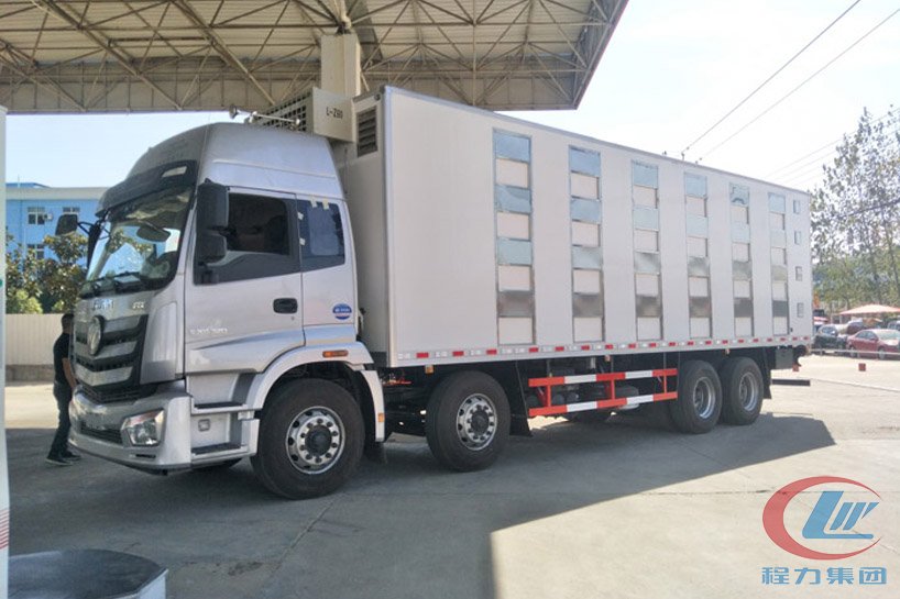 歐曼9米6運豬車,畜禽運輸車側(cè)面圖