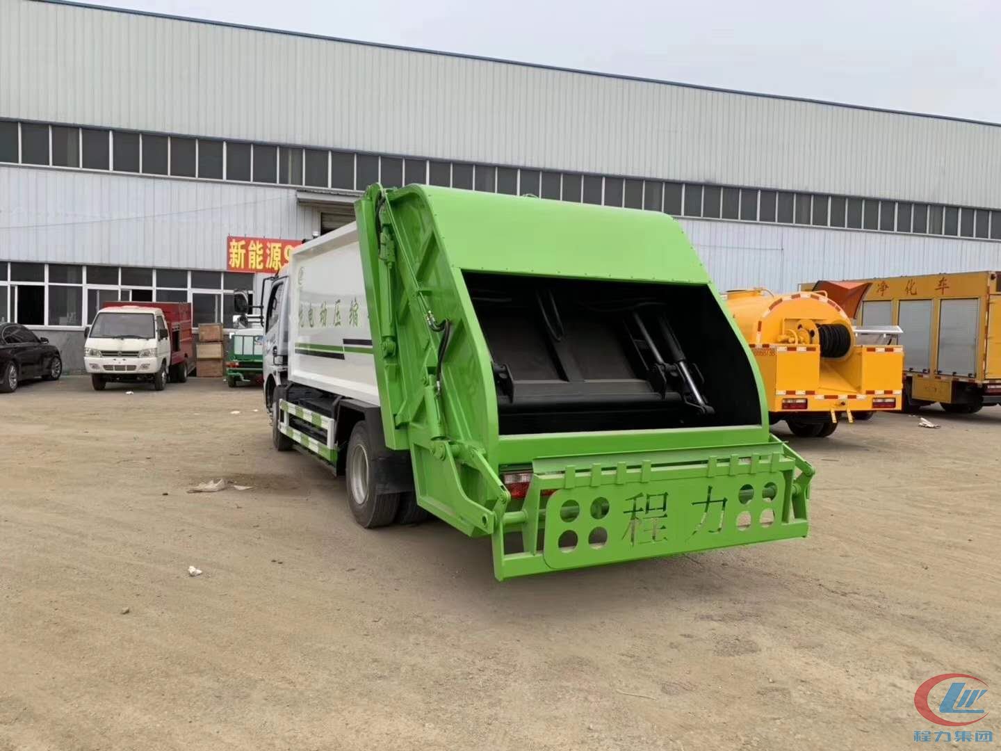 純電動(dòng)8方壓縮垃圾車