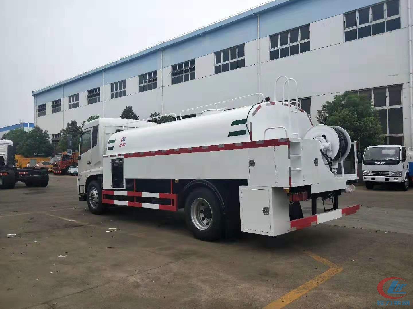 東風(fēng)天錦高壓清洗車，天錦疏通車