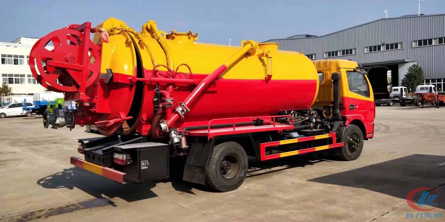 東風(fēng)多利卡清洗吸污車