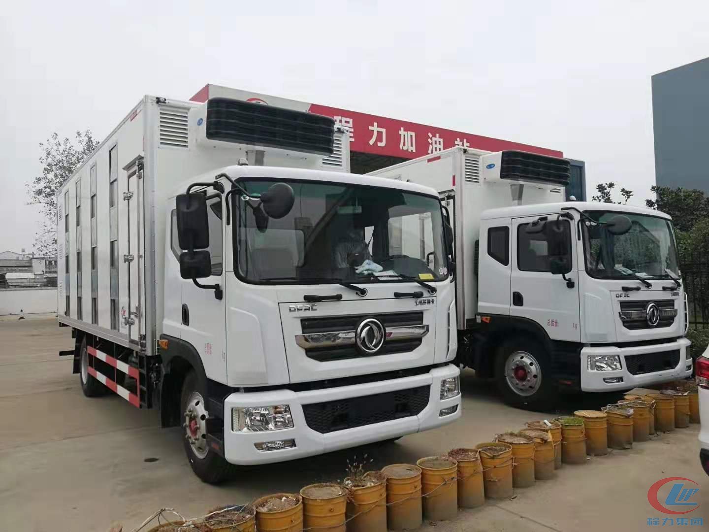 東風(fēng)多利卡D9運(yùn)豬車