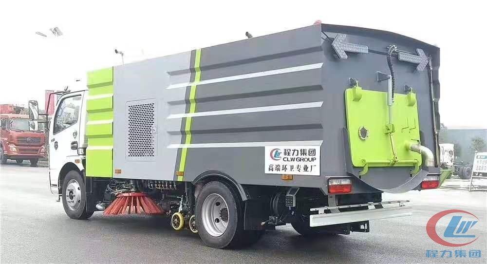 東風(fēng)大多利卡9方洗掃車